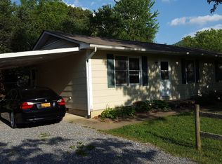 22 Wolf Creek Dr, Black Mountain, NC 28711