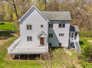 204 Sachem Head Rd, Guilford, CT 06437