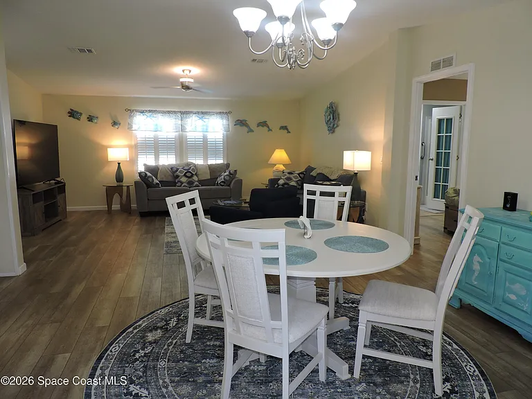 830 Lychee Dr — Photo 5