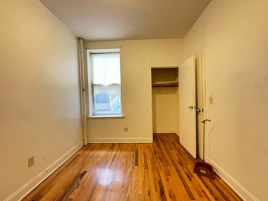 Rented by Lang Realty LLC | media 5