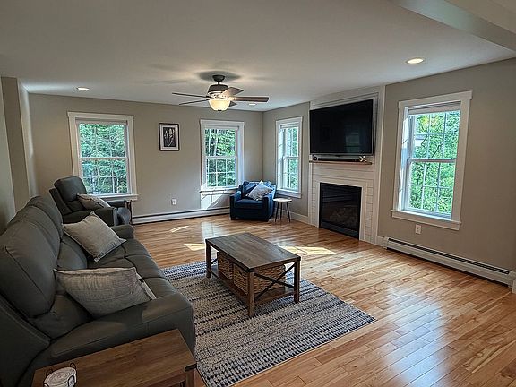 4th image of 287 W Sleepy Hollow Rd