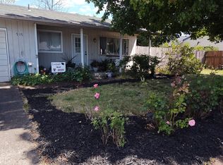 717 53rd St, Springfield, OR 97478