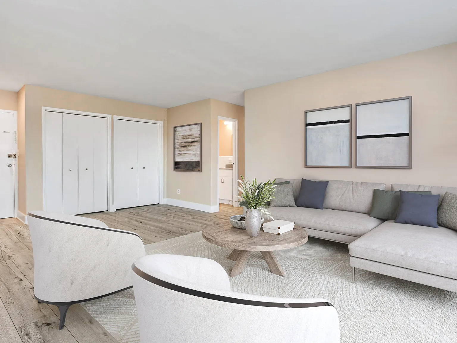 Shawnee Apartments — Photo 1