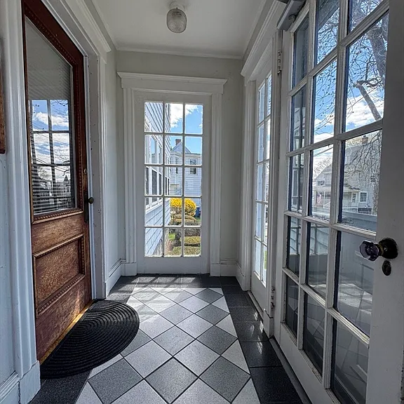 17 Temple Ave #2 — Photo 2