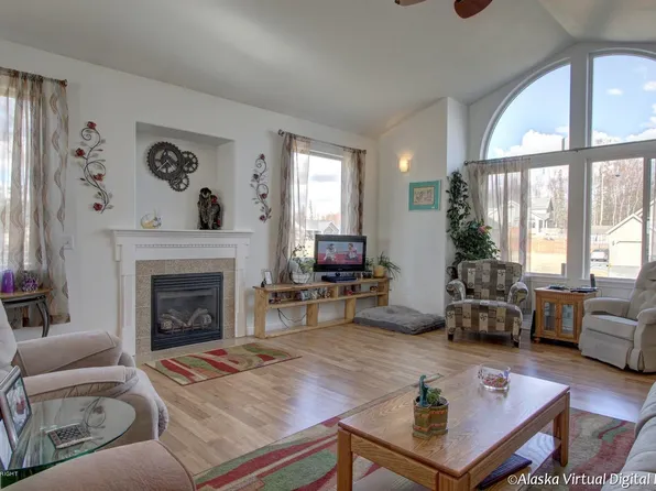 2384 S Paddock Dr, Wasilla, AK 99654