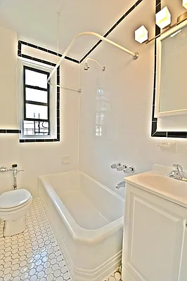 Sold by Citi Habitats | media 10