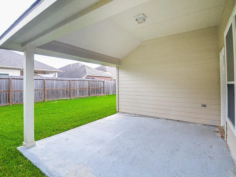 7038 Cornflower Ln — Photo 29