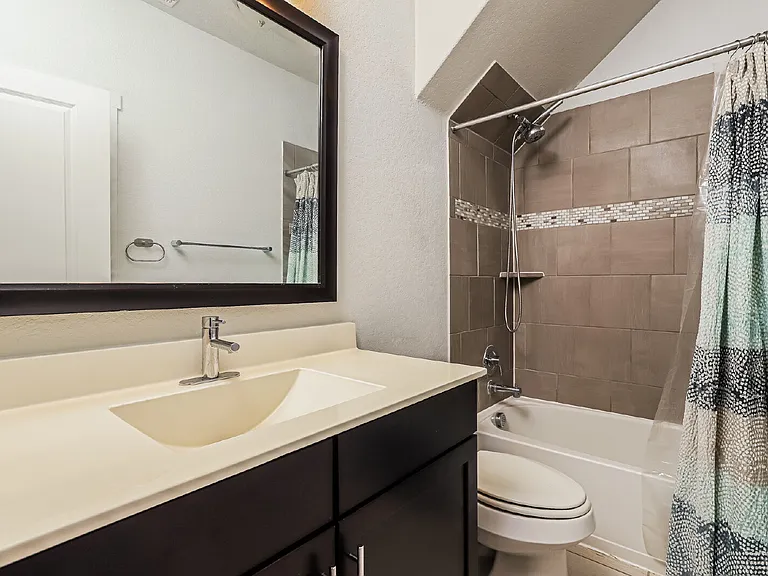 3831 Harry Wurzbach Rd #6 — Photo 29