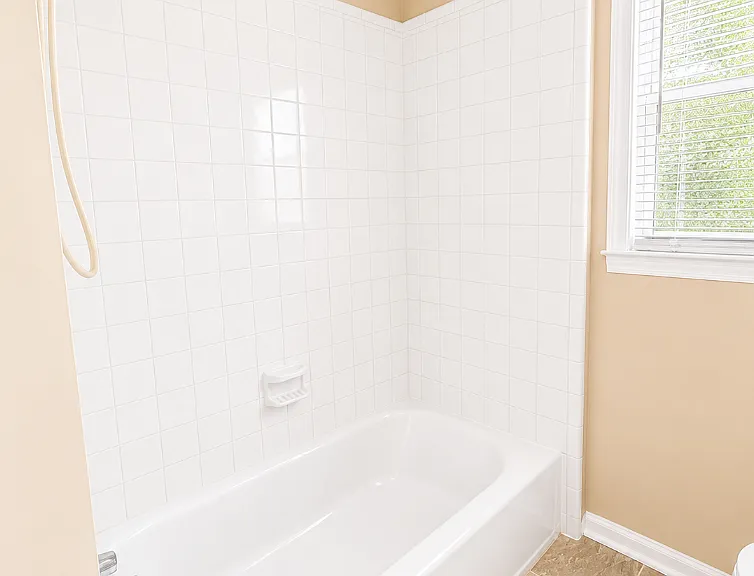 3260 Ridgecrest Dr — Photo 7