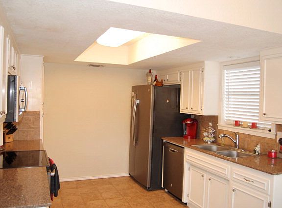 2nd image of 1301 Towncreek Dr
