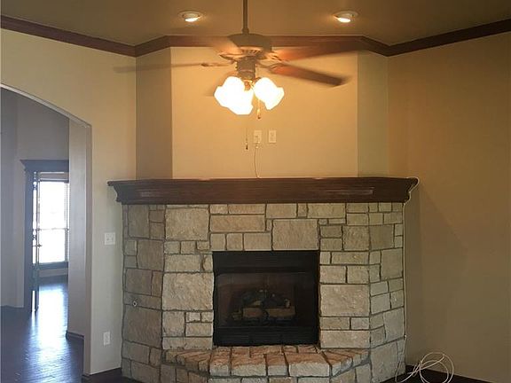 2nd image of 125 Bella Vista Dr