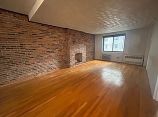 518 E 80th St #4E, New York, NY 10075