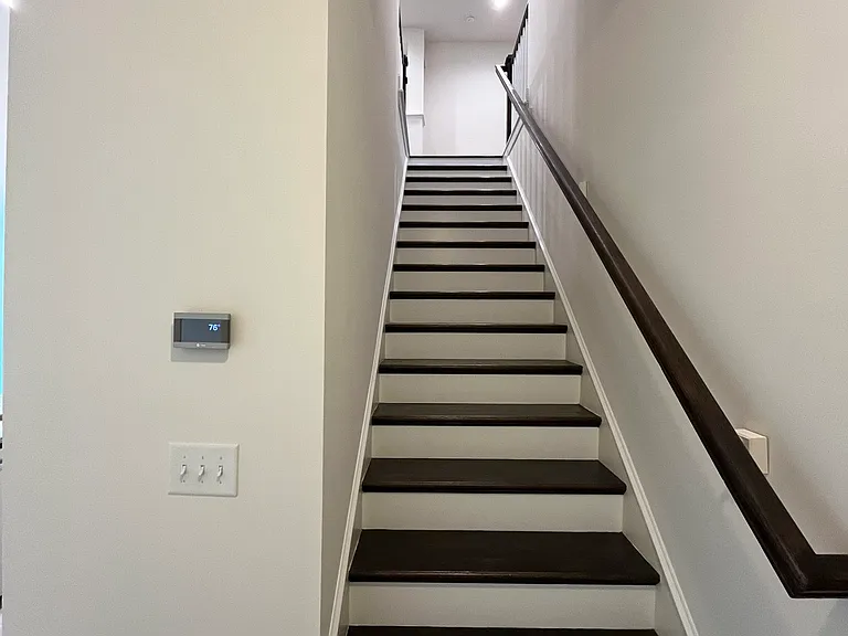 311 Alamosa Pl — Photo 8