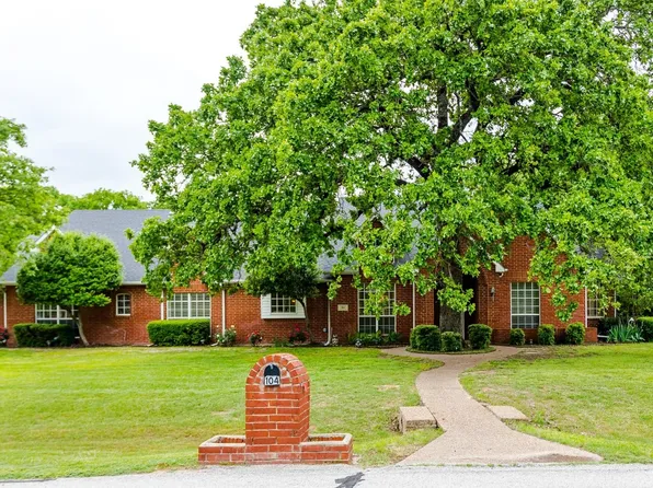 104 Mustang Trl, Shady Shores, TX 76208