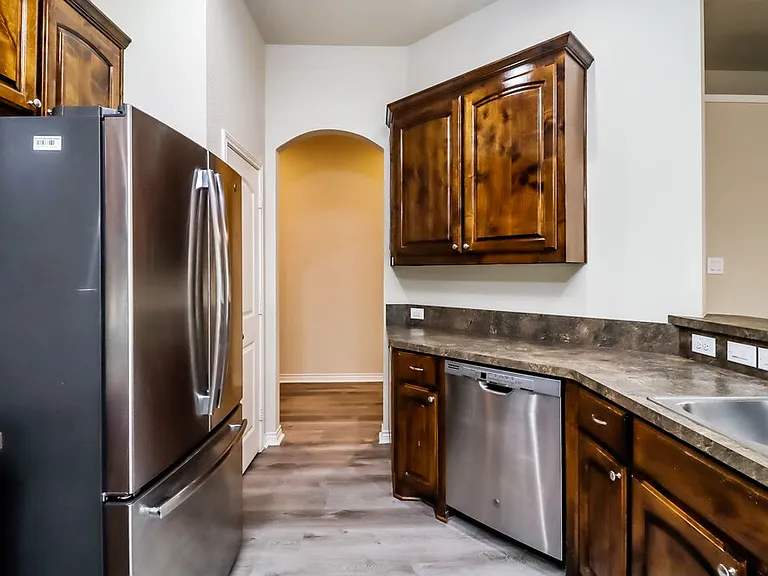 160 Spring Hollow Dr — Photo 9