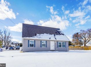 222 Cochran St, Cochranville, PA 19330