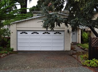 1334 Lawton Ave, Pacific Grove, CA 93950
