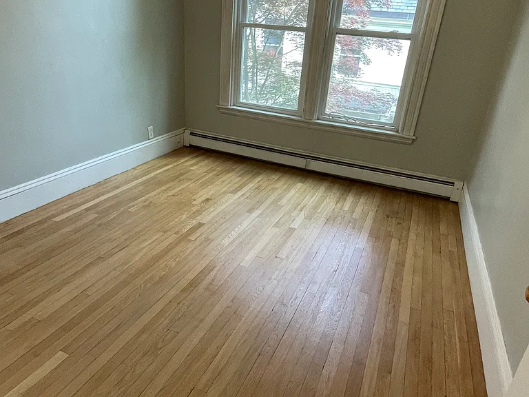4 Grant St #2R — Photo 14