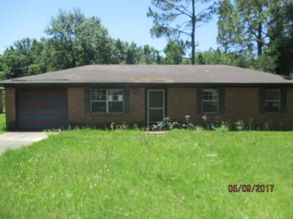 209 Phillips St, Colquitt, GA 39837