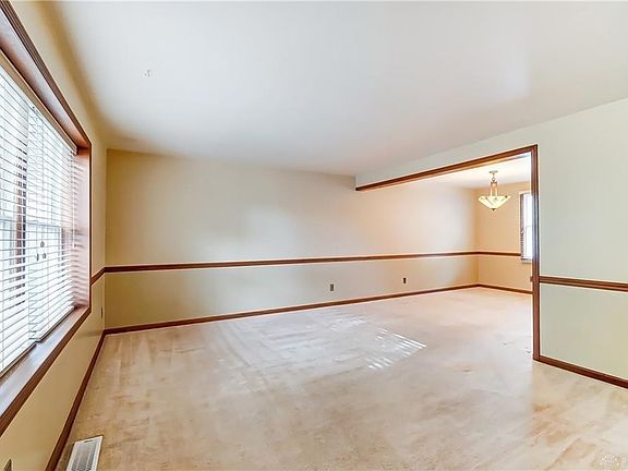 4th image of 6338 Burkwood Dr