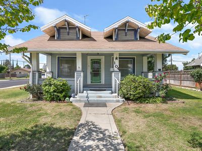 104 N Orange Avenue, Exeter, CA, 93221