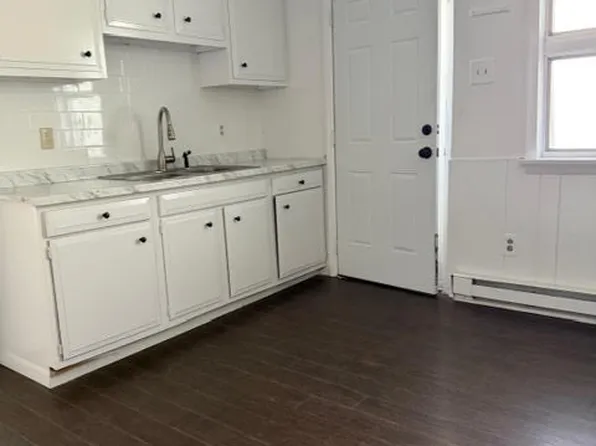 113 Chestnut St #1, Pittston, PA 18641