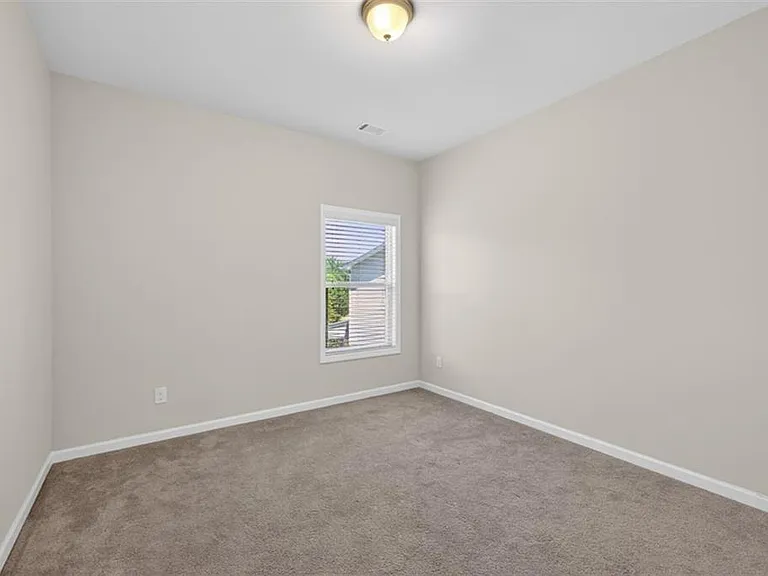2168 Lakeview Bend Way — Photo 14