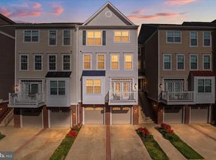 45758 Winding Branch Ter, Sterling, VA 20166