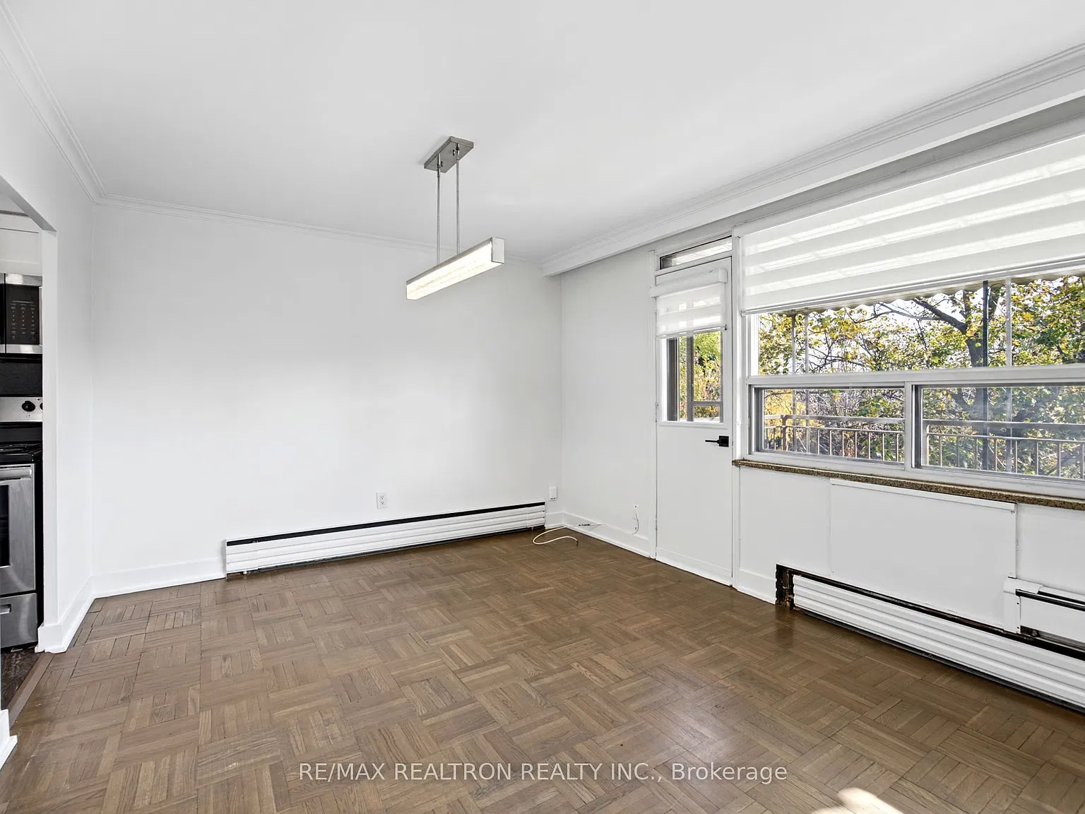 3 bed, $3,000 — Photo 3
