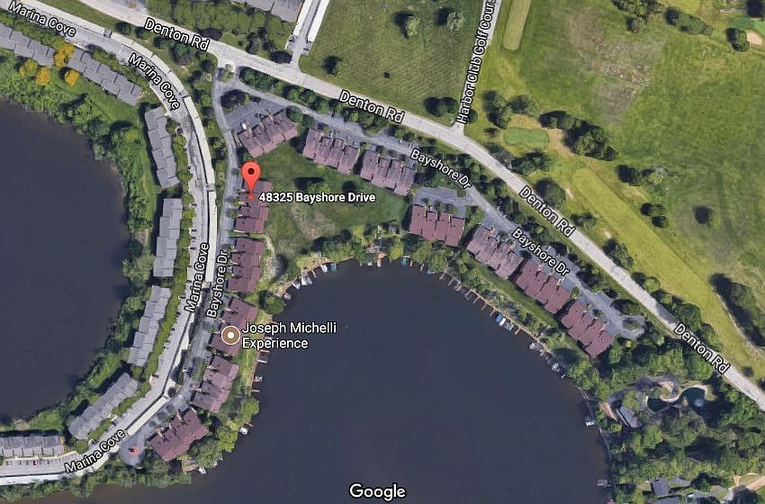 1st image of 48325 Bayshore Dr