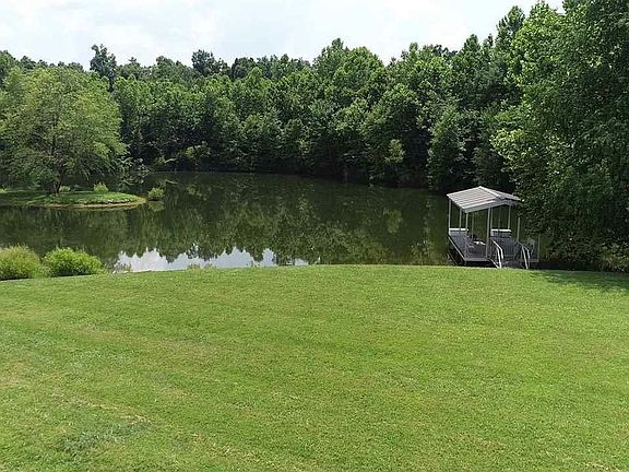 2nd image of 5750 Us Highway 641 S