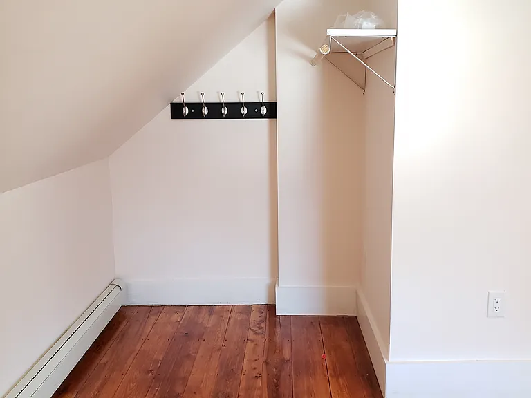 16 Marcella St — Photo 9