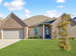 449 W Lake Dr, Slidell, LA 70461