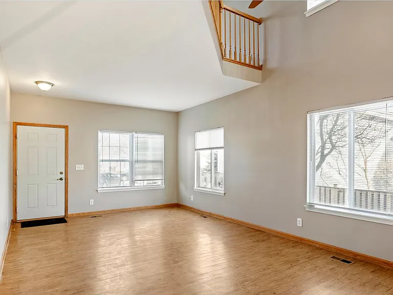 22311 W Niagara Ct — Photo 5
