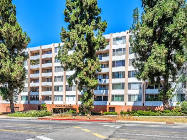 421 S La Fayette Park Pl APT 210, Los Angeles, CA 90057