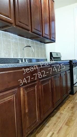 1st image of 320 Empire Blvd APT 3K