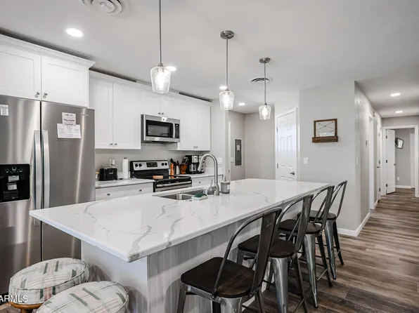 9107 E Fairway Blvd, Sun Lakes, AZ 85248