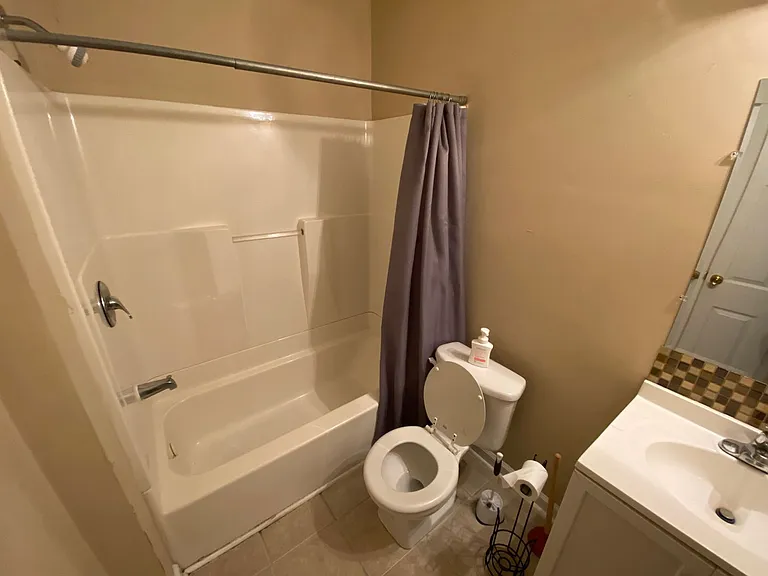 315 Brooks St — Photo 13