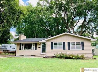 311 E 24th Ave, Bellevue, NE 68005