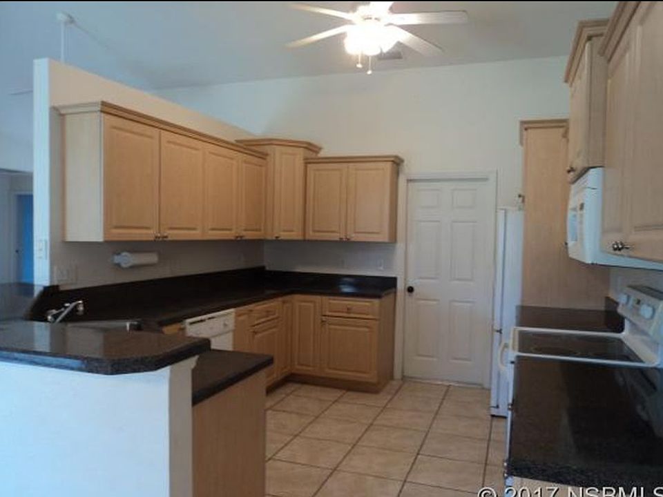 1st image of 2105 India Palm Dr