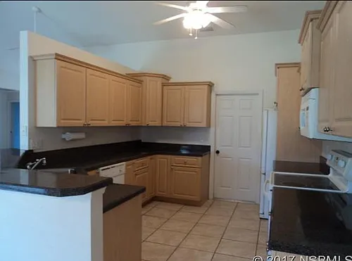 2105 India Palm Dr Photo 1