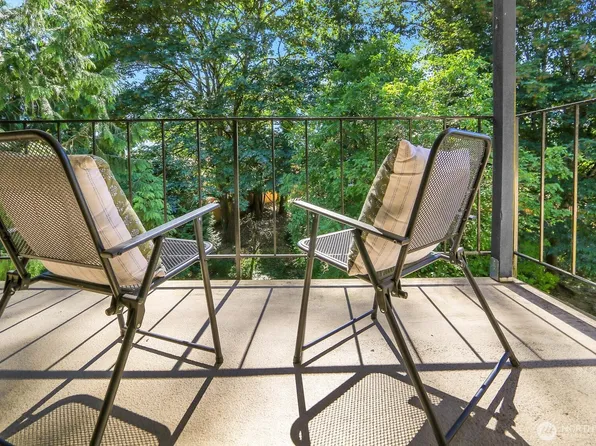 10005 235th St #A301, Kent, WA 98031