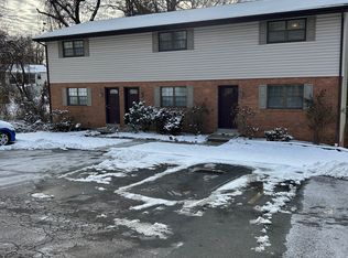 203 Loma Rd APT 4, Charleston, WV 25314