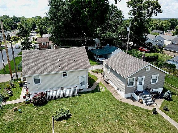 3rd image of 5600 Fyler Ave