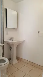 Rented by Hillel Realty Group