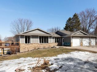 21536 Homestead Trl, Hamel, MN 55340