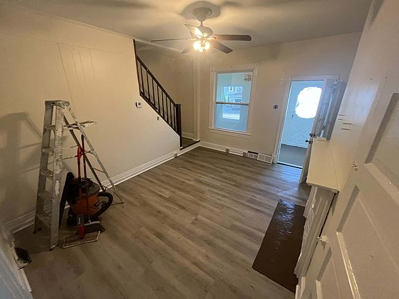 3rd image of 204 Latimer Ave APT 1