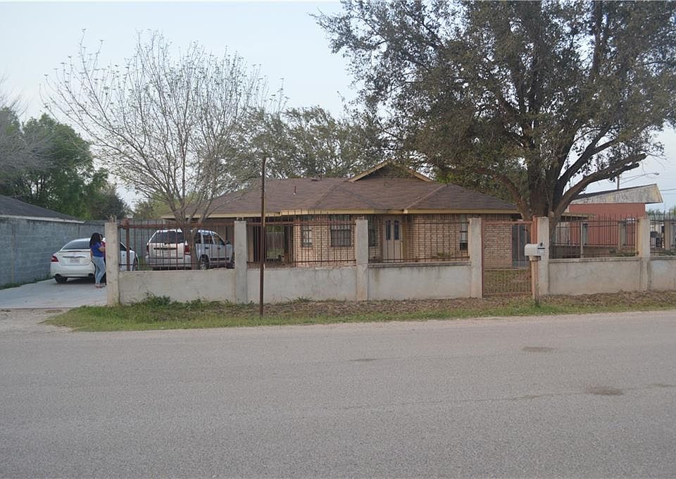 1st image of 720 E Esperanza Ave