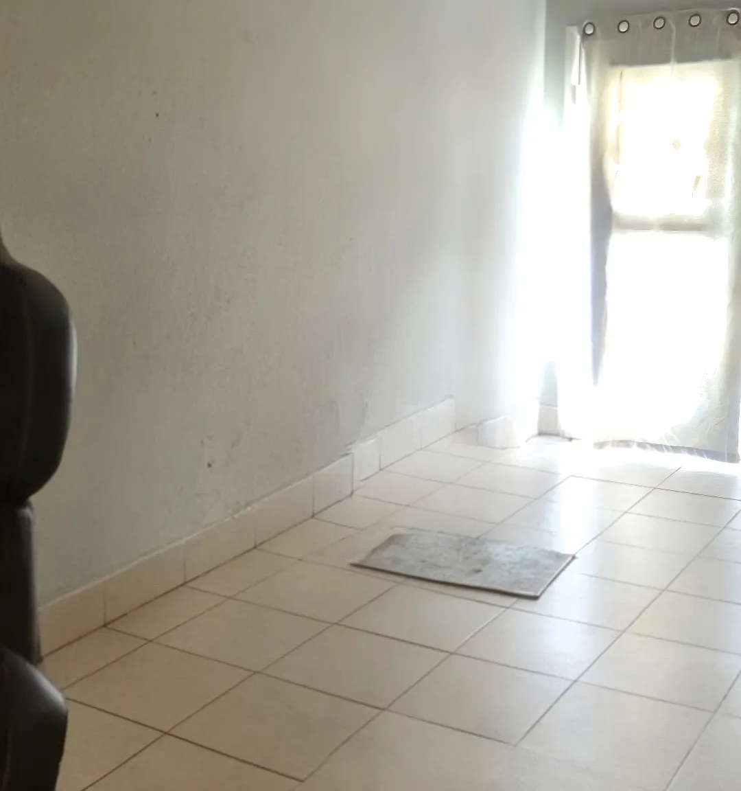 4 bed, 1777 sqft, $1,000 — Photo 3