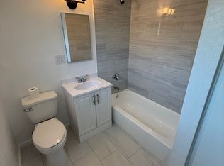 2142 S Mallul Dr #7, Anaheim, CA 92802